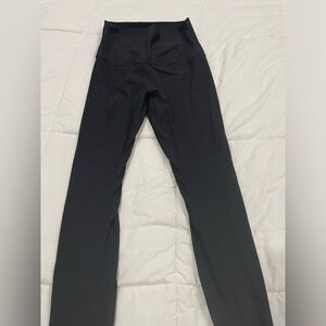 Lululemon black ribbed leggings